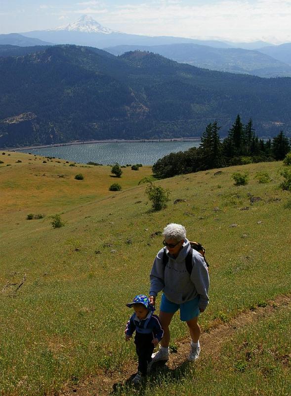 gorge rim hike 4.jpg